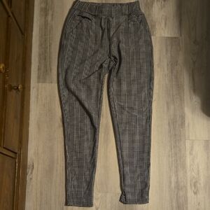 Chic Black and White Checkered Women's Pants